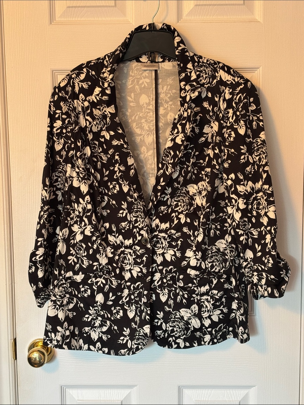 Black & White Floral Blazer